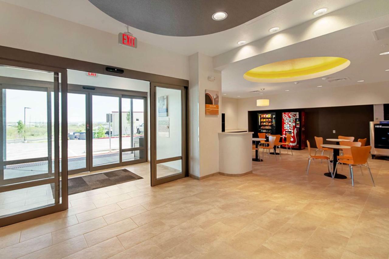 Studio 6 Austin Airport מראה חיצוני תמונה