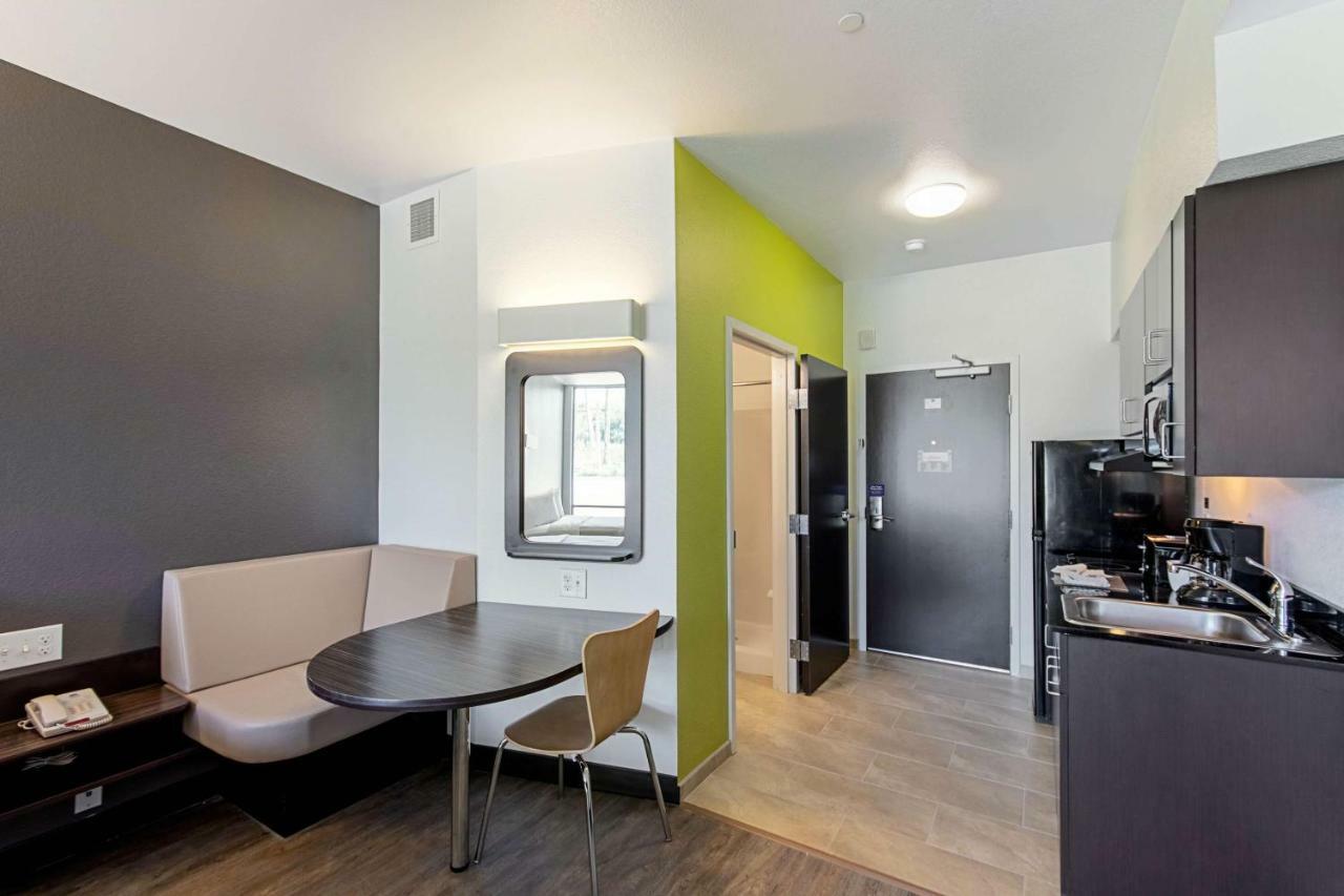 Studio 6 Austin Airport מראה חיצוני תמונה
